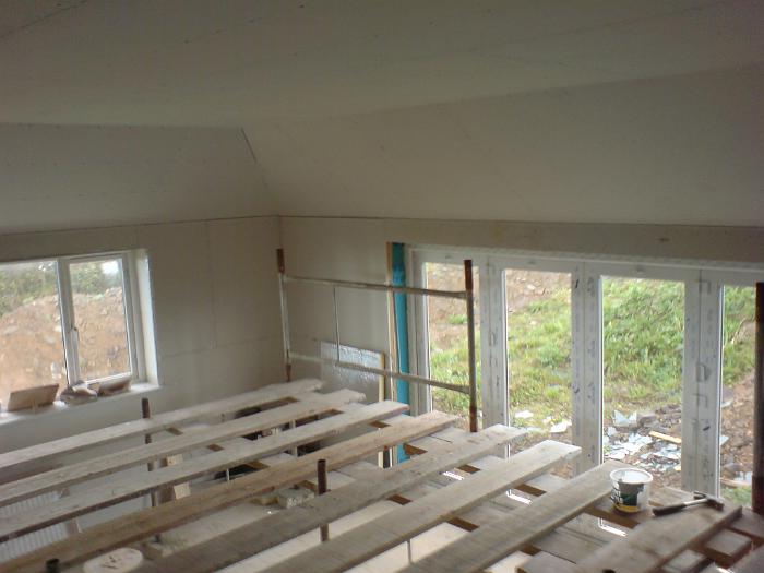 13 Working Inside Upstairs (70)